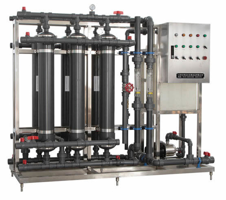 O sistema da osmose reversa 1000L/H remove a ligação e o cálcio de Flouride do ferro do manganês de sal