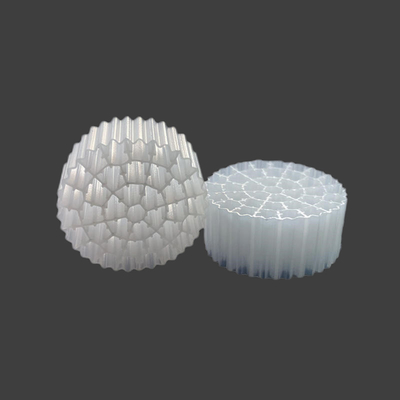 Reator branco 25*10mm do Biofilm da membrana dos portadores do Biofilm de K1 Mbbr